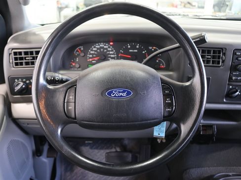 Used 2003 Ford F350 XLT image 85