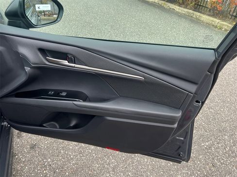 New 2026 Toyota Camry SE FWD image 17