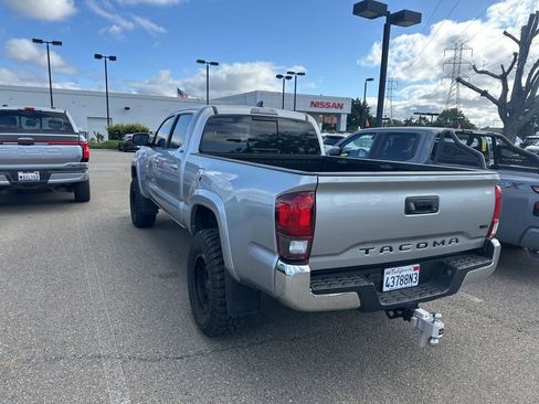 Used 2022 Toyota Tacoma SR5 w/ Black Out Package (TMS) RWD image 4