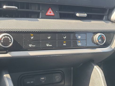 Certified 2023 Kia Sportage LX FWD image 16