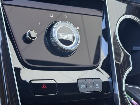 New 2026 Cadillac Escalade ESV Luxury w/ LPO, Radiant Package image 30