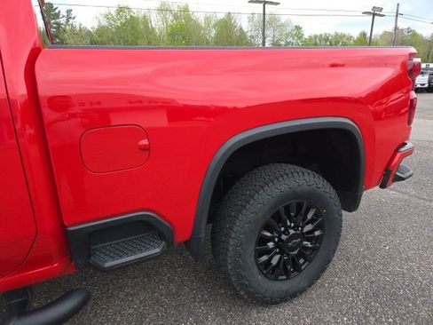 Used 2021 Chevrolet Silverado 2500 LTZ w/ LTZ Plus Package AWD/4WD image 55