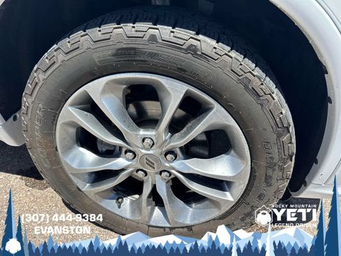 Used 2020 Dodge Durango GT AWD/4WD image 9