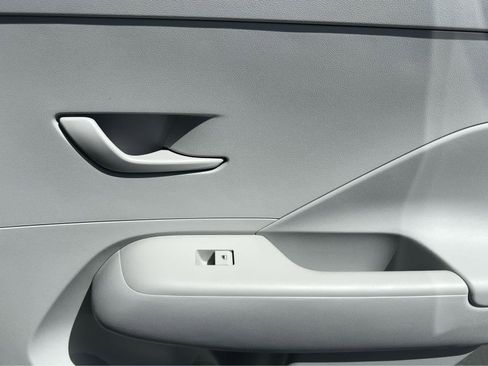 Certified 2026 Hyundai Kona SE AWD/4WD image 22
