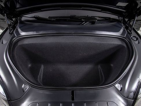 Used 2024 Tesla Model X Plaid image 45