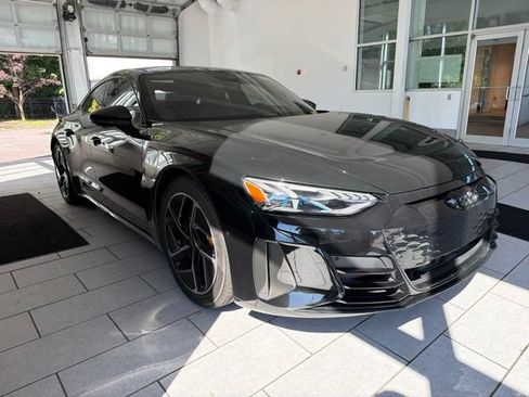 Used 2024 Audi RS e-tron GT w/ Carbon Performance Package AWD/4WD image 6