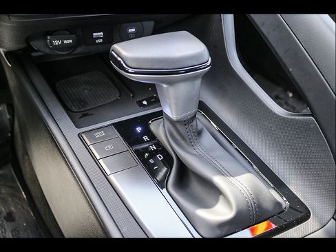 Certified 2026 Hyundai Elantra Sport FWD image 30