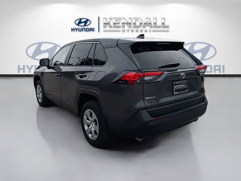 Used 2024 Toyota RAV4 LE FWD image 4