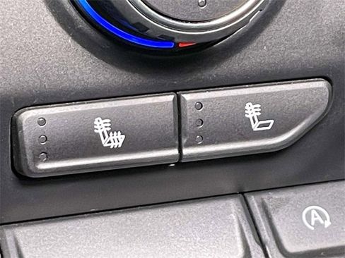 Used 2020 Chevrolet Silverado 1500 LT w/ All-Star Edition image 27