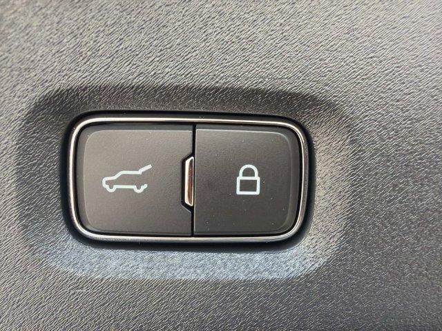 New 2027 Ford Expedition Active RWD image 23