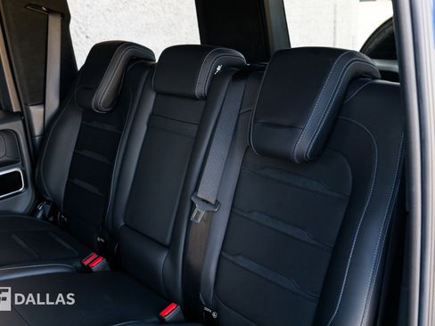 Used 2022 Mercedes-Benz G 63 AMG 4MATIC w/ G Manufaktur Interior Package image 30