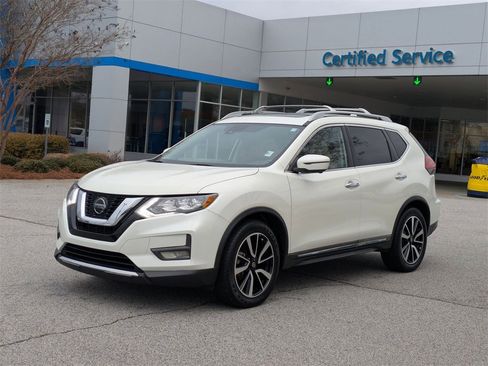 Used 2020 Nissan Rogue SL w/ Premium Package image 4
