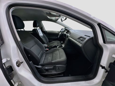 Used 2016 Volkswagen Golf S FWD image 31