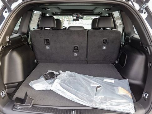 New 2026 Jeep Grand Cherokee Limited AWD/4WD image 31