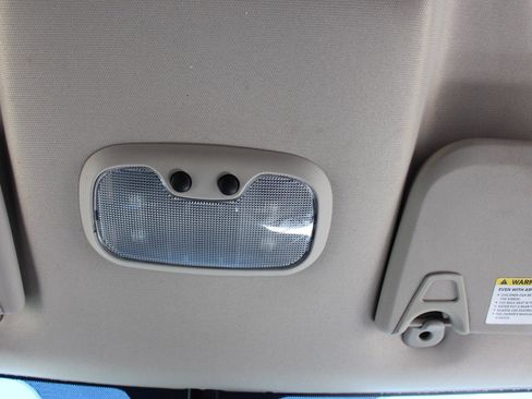 Used 2015 Dodge Journey American Value Package w/ Flexible Seating Group image 23