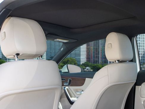 Used 2022 Mercedes-Benz A 220 A 220 image 17