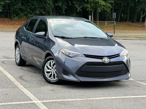 Used 2019 Toyota Corolla LE FWD image 4