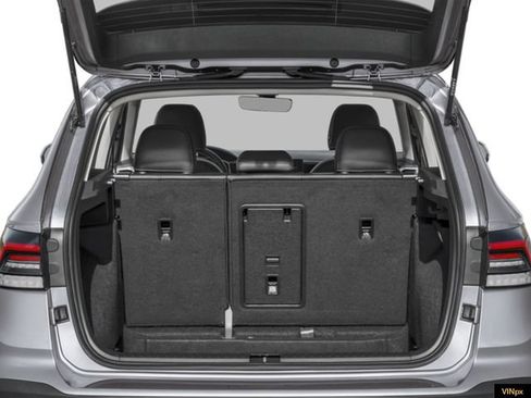 New 2026 Volkswagen Taos SE AWD/4WD image 10