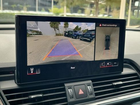 Used 2021 Audi SQ5 Premium Plus w/ Premium Plus Package image 29
