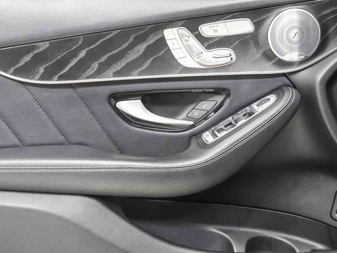 Used 2018 Mercedes-Benz GLC 300 image 22