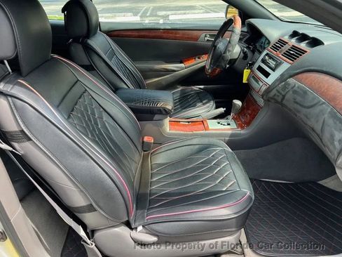 Used 2006 Toyota Solara SLE image 36