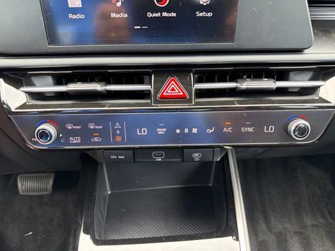 New 2026 Kia Niro LX FWD image 14