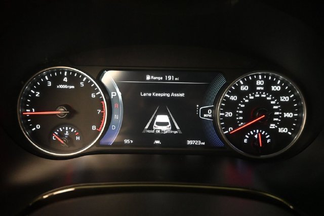 Used 2023 Kia Seltos SX AWD/4WD image 12
