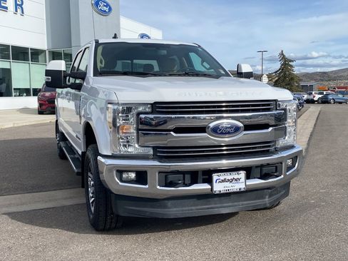 Used 2019 Ford F350 Lariat w/ Lariat Value Package image 16