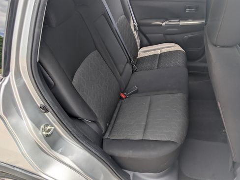 Used 2020 Mitsubishi Outlander Sport ES AWD/4WD image 19