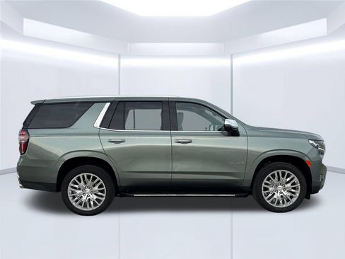 Used 2024 Chevrolet Tahoe Premier AWD/4WD image 8