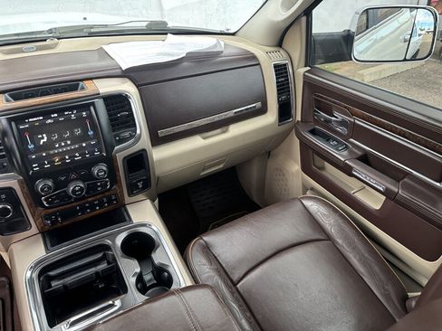 Used 2018 RAM 2500 Longhorn AWD/4WD image 24