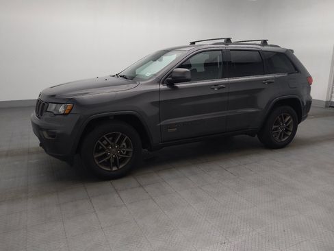 Used 2016 Jeep Grand Cherokee Laredo 75th Anniversary RWD image 2