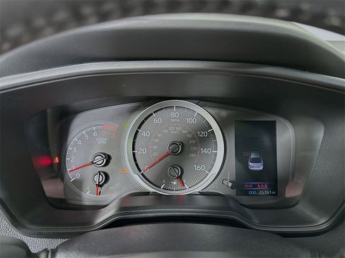 Used 2022 Toyota Corolla SE image 12