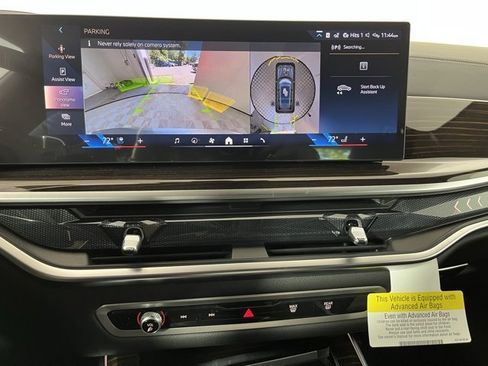 New 2026 BMW X7 xDrive40i w/ Premium Package image 17