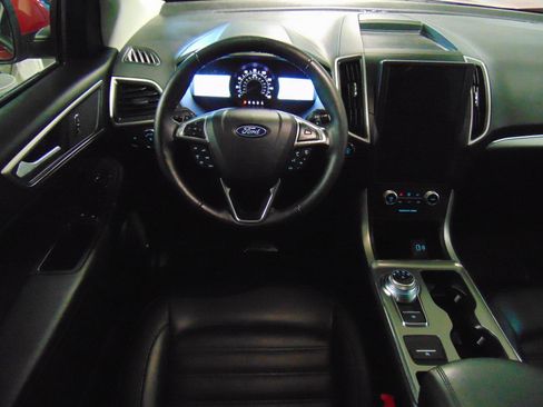 Used 2022 Ford Edge SEL w/ Convenience Package AWD/4WD image 12