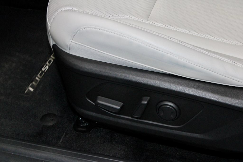 Used 2024 Hyundai Tucson SEL AWD/4WD image 25