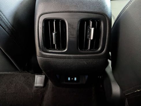 Used 2025 Hyundai Santa Cruz SEL FWD image 27