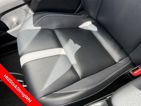 Used 2025 Toyota Camry SE w/ Convenience Package FWD image 27