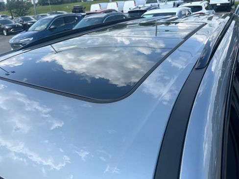 New 2026 Buick Enclave Sport Touring w/ Power Package FWD image 10