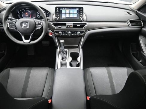 Used 2018 Honda Accord EX image 7
