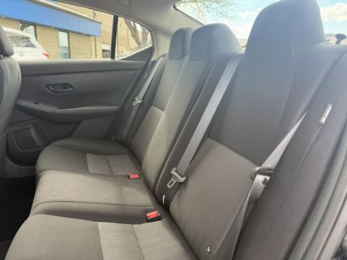 Used 2024 Nissan Sentra SV FWD image 15