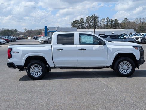 New 2026 Chevrolet Colorado W/T image 6