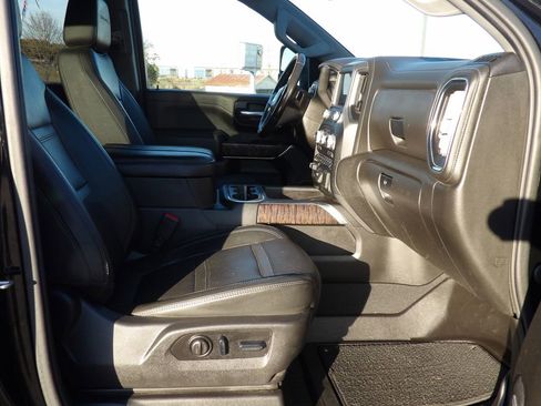 Used 2023 GMC Sierra 2500 Denali w/ Denali Ultimate Package image 10