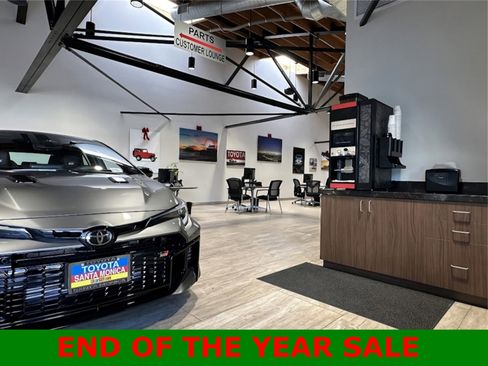 Used 2024 Toyota Corolla LE image 27