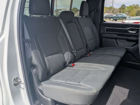 Used 2025 RAM 1500 Big Horn AWD/4WD image 31