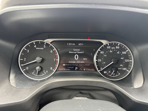 Used 2025 Nissan Rogue SV FWD image 6