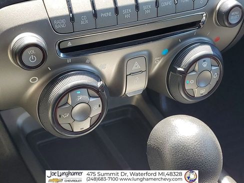 Used 2015 Chevrolet Camaro LS RWD image 16