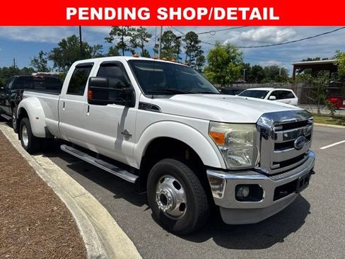 Used 2011 Ford F350 Lariat w/ Lariat Interior Pkg AWD/4WD image 2
