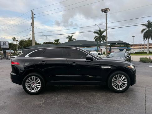 Used 2020 Jaguar F-PACE Prestige image 6