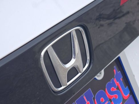 Used 2025 Honda Accord SE image 12